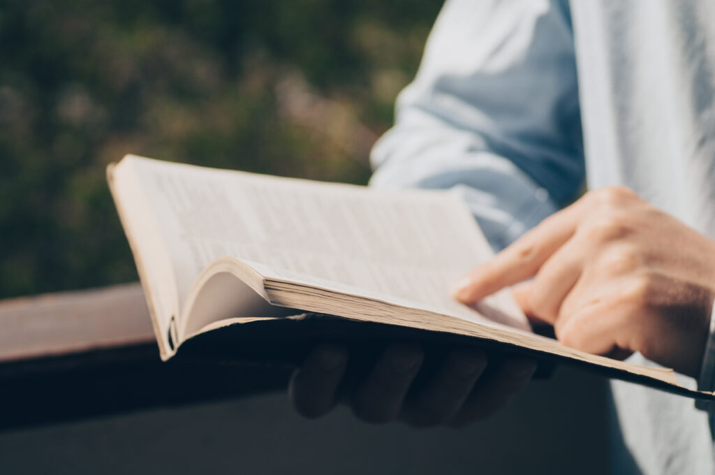7 Powerful Reasons Panic Decisions Quietly Destroy People (1 Samuel 23) 1 panic decisions